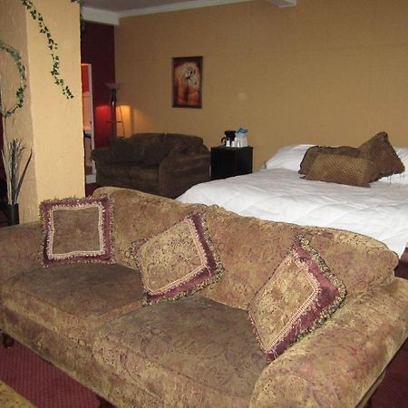 St. Regis Hotel Winnipeg Buitenkant foto